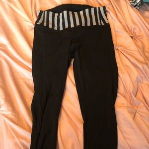 Lululemon crop leggings